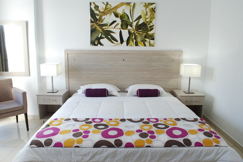 Frixos Suites Hotel Apts 沃罗里尼 外观 照片
